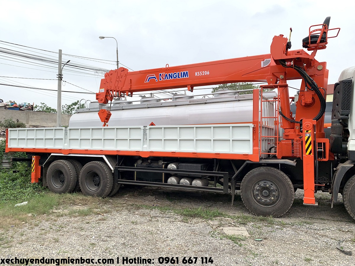 câu 15 tấn kanglim dongfeng 4 chân