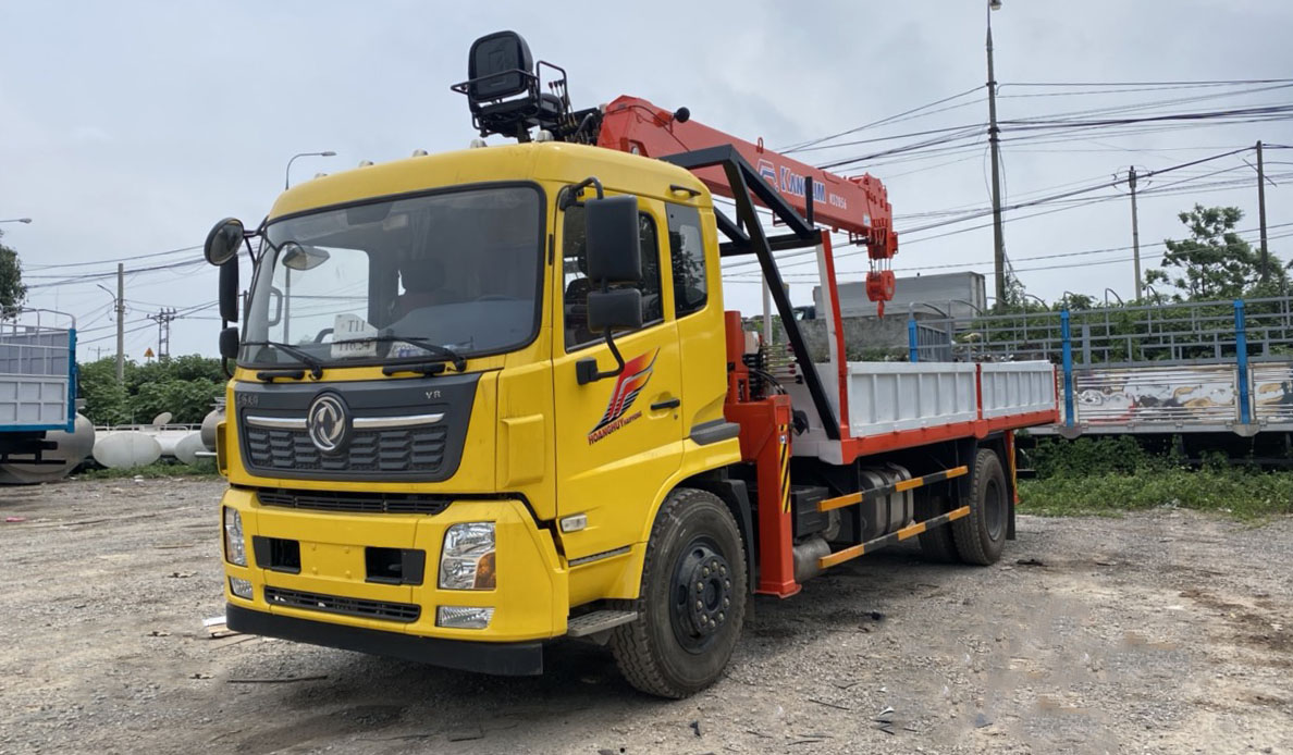 Xe Dongfeng 8 tấn gắn cẩu Kanglim 8 tấn KS2056