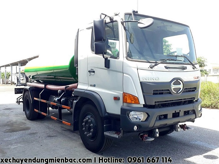 hino fg phun nước rửa đường tưới cây 9 khối