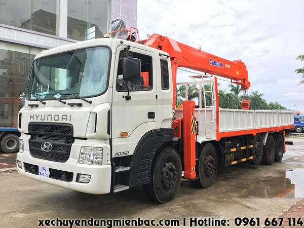 xe cẩu tự hành 15 tấn hyundai hd360
