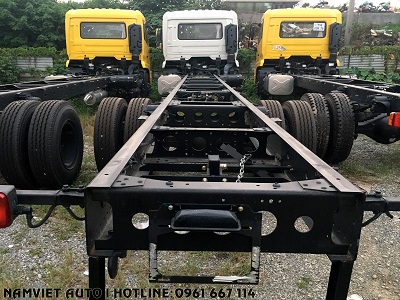khung gâm chassis xe tải  dongfeng hoàng huy b180 thùng kín 7.8m