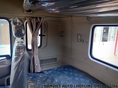 nội thất cabin xe đầu kéo dongfeng hoàng huy nhập khẩu 420hp