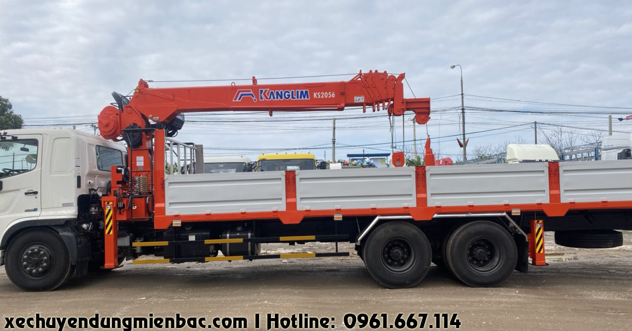 cẩu 8 tấn kanglim ks2056