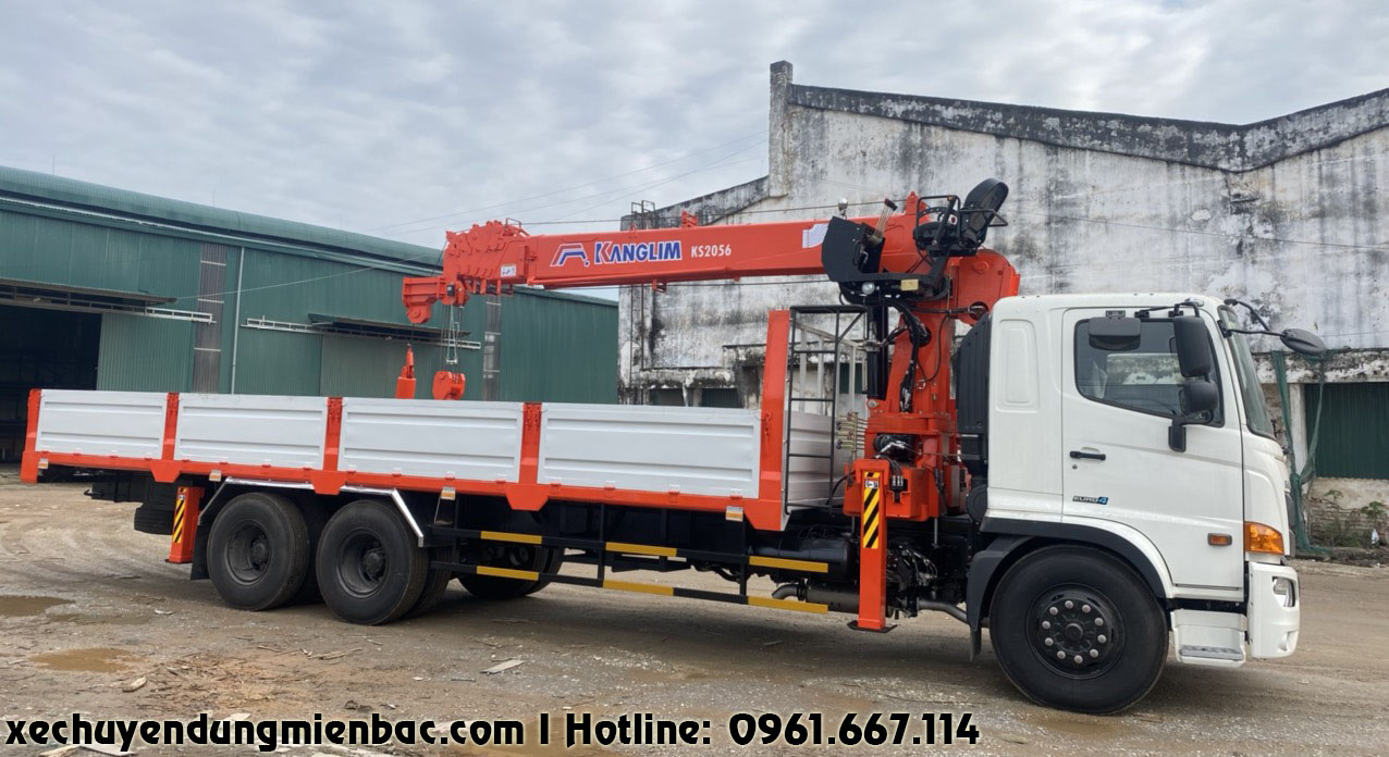 cẩu 8 tấn kanglim ks2056