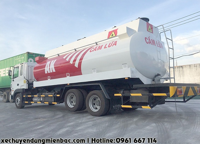 xe chở xăng dầu 18 khối hyundai hd240