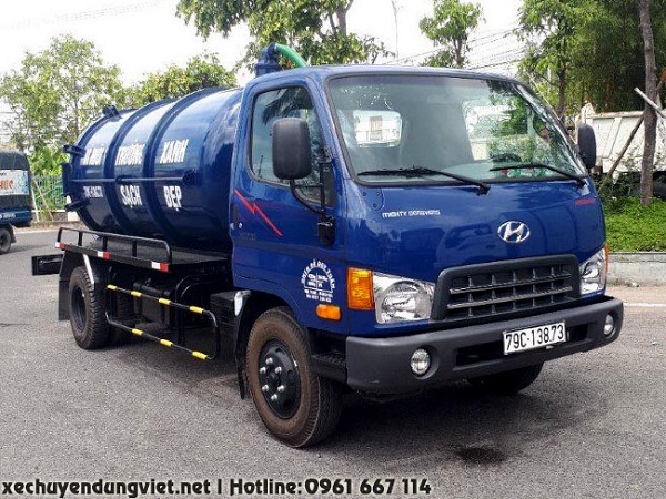 Bán xe hút hầm cầu hút chất thải 6 khối 7 khối Hyundai HD700 giá rẻ theo yêu cầu khách hàng tại tỉnh khánh hòa