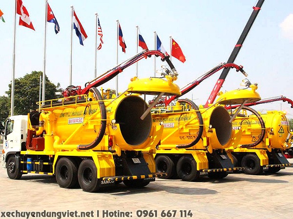 bán xe hút bùn thông cống hút hầm cầu hút chất thải 8 khối 9 khối 10 khối 11 khối hino fg fg8jj7a fm fm8jnsa fm8jn7a giá rẻ uy tín tại sài gòn