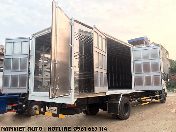 bán xe tải thùng kín dongfeng b180 nhập khẩu thùng dài 9.7m mở 3 cửa sường chuyên chở pallet tại hà nội