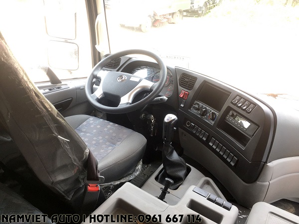 nội thất cabin xe tải thùng 3 chân dongfeng