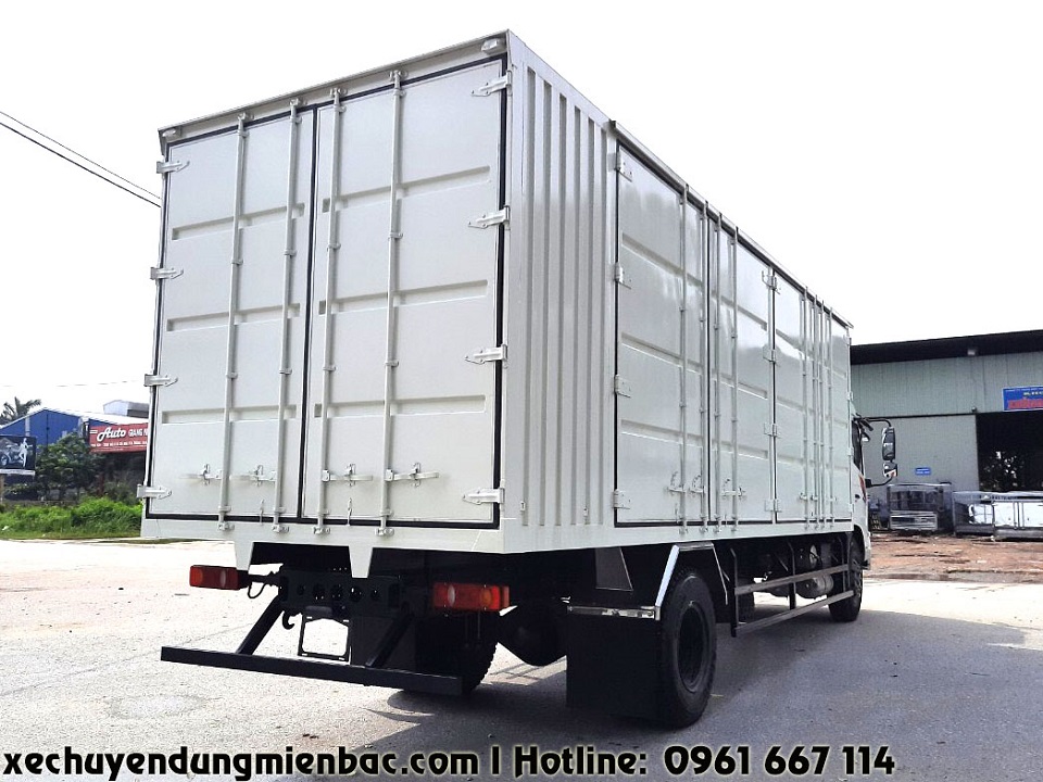xe tải thùng kín 8 tấn dongfeng